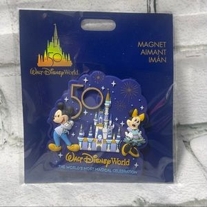 DISNEY 50th Anniversary Walt Disney World Magnet CASTLE MICKEY NEW In hand